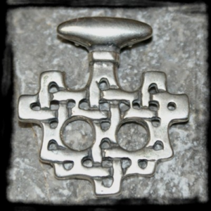 Strieborný prívesok MJOLNIR