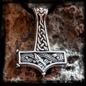 Strieborný prívesok MJOLNIR MIDGARDSORMR